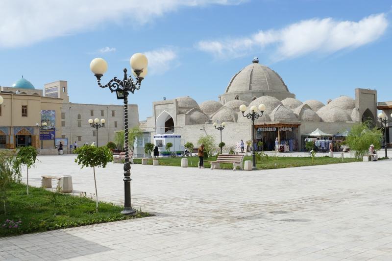 صور تحتوي #أوزبكستان #التراث_العالمي #قبة #بخارى #هندسة_معمارية