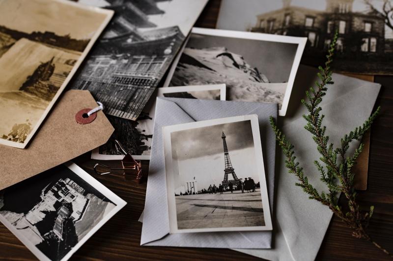 صور لـ #حرفة #صورة #صورة_فوتوغرافية #الطاولة #ظرف