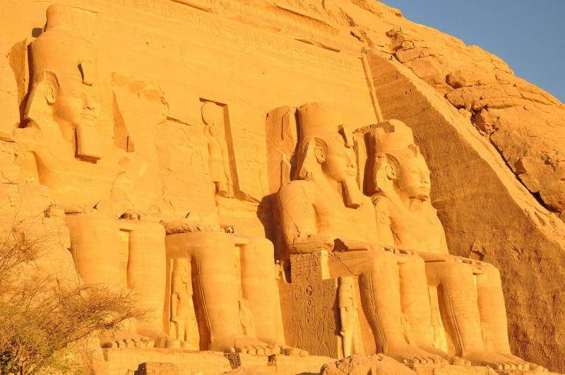 صور لـ #Abu_Simbel #صدغ #مصر #حجر #نيل #غروب_الشمس #شمس
