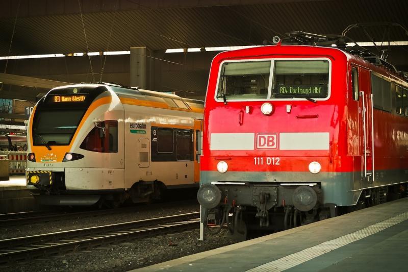 صور لـ #سكة_حديدية #S_Bahn #قطار
