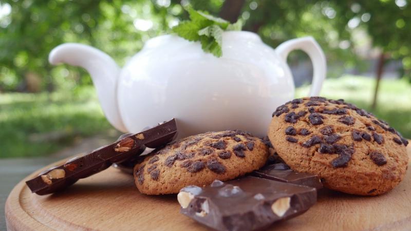 صور لـ #الحلوى #طعام #حلو #شوكولاتة #بسكويت #وعاء_الشاي #شاي