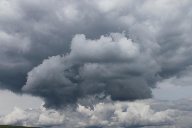 صور لـ #السحب_الداكنة #إلى_الأمام #سحاب #Cloudscape #غيم #سماء