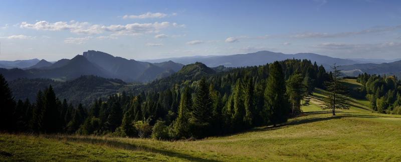 صور تحتوي #بولندا #Beskids #الجبال #المناظر_الطبيعيه #بانوراما