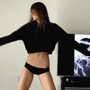 #بنات #Girls بأجسام رياضية مثيرة #صور_متحركة #Gifs #بكيني #Bikini #بيكيني - 15