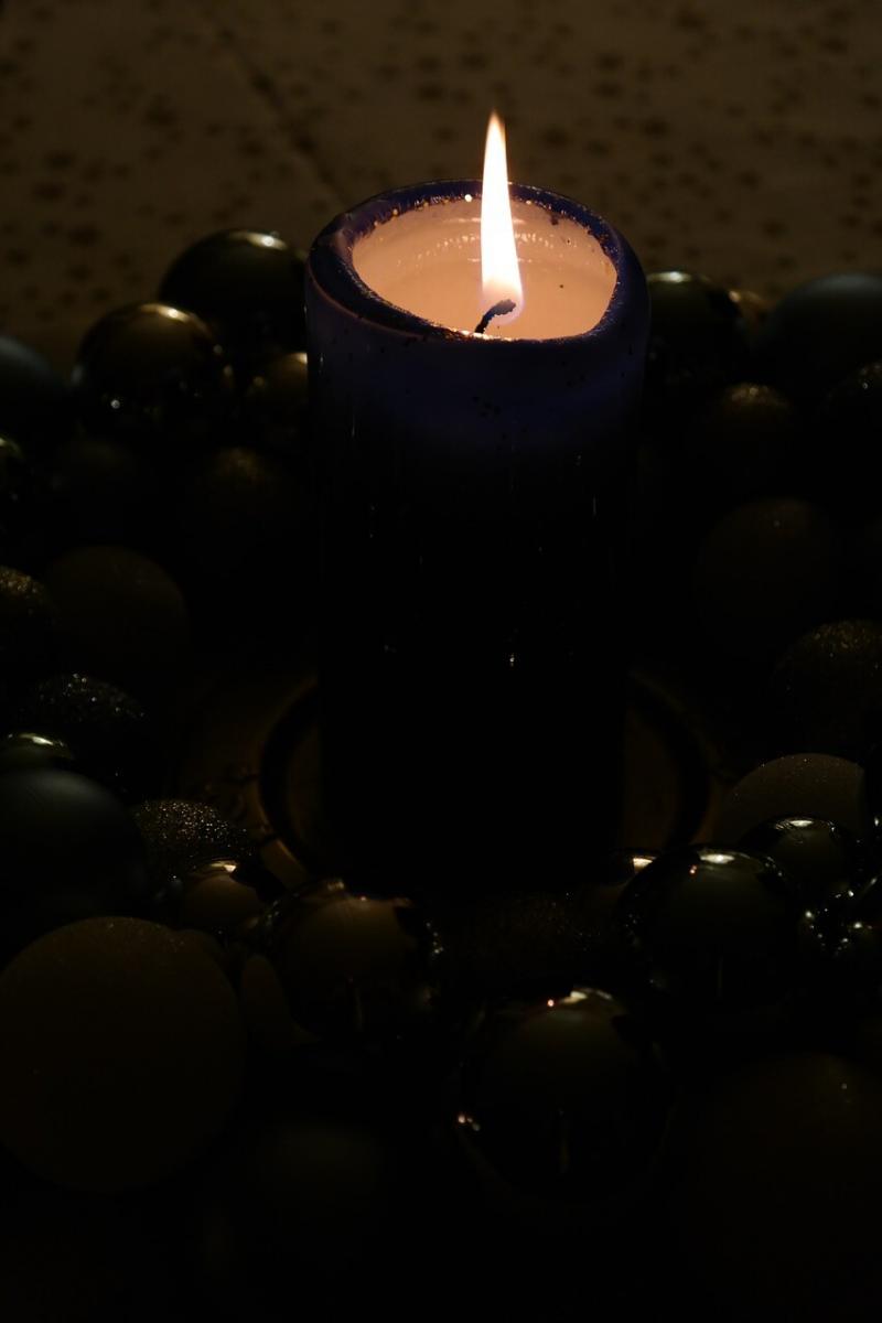 صور لـ #القدوم #لهب #شمعة #عيد_الميلاد #ظهور_اكليلا_من_الزهور
