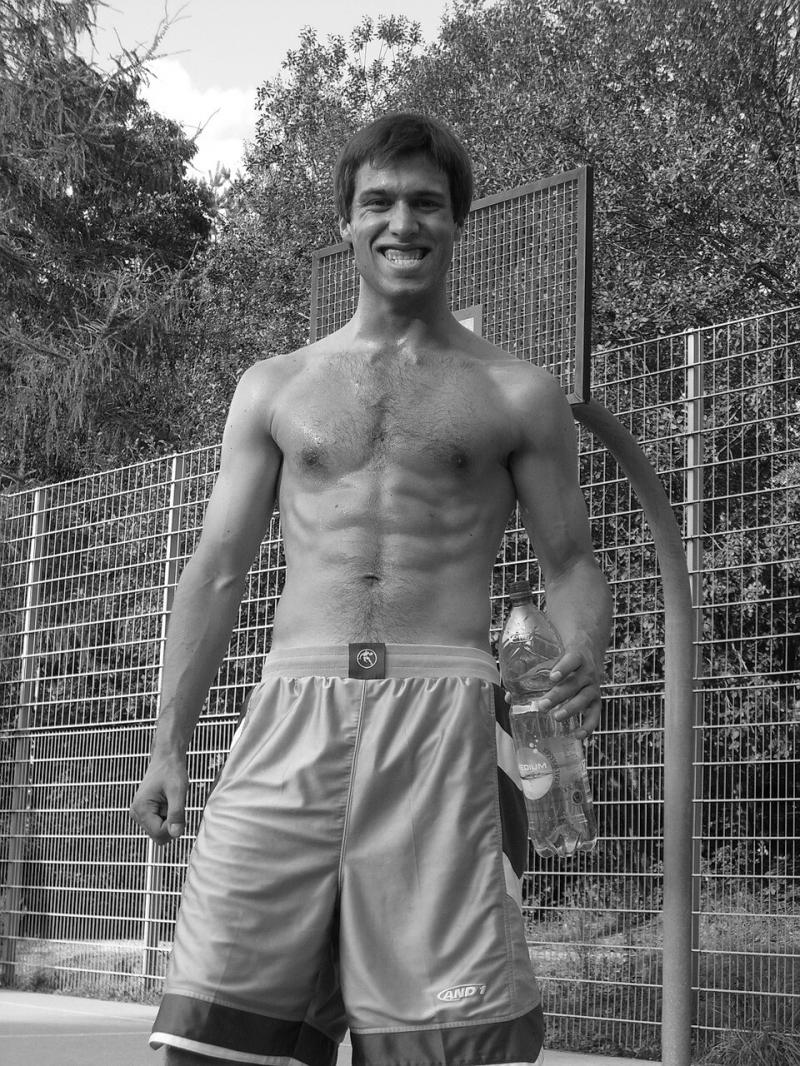 صور لـ #رياضة #Sixpack #اللياقه_البدنيه #عار #العضلات #كرة_سلة