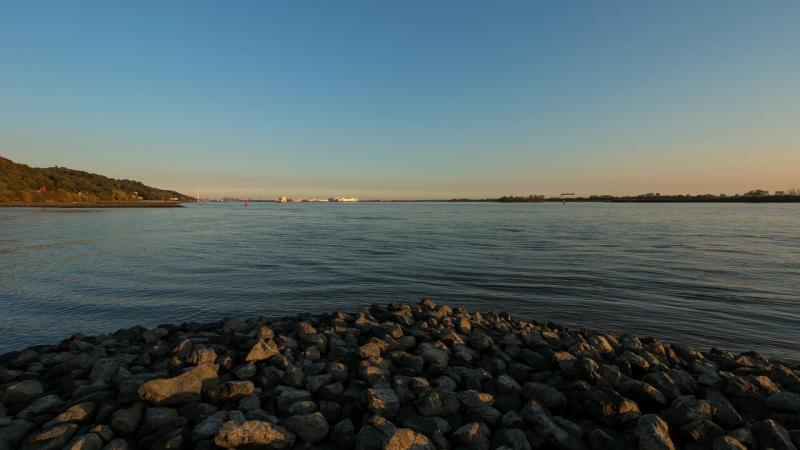 صور لـ #شاطئ_بحر #Blankenese #ماء #هامبورغ #ميناء_هامبورغ