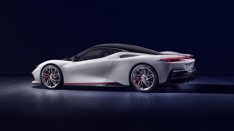 سيارة #Pininfarina_Battista الكهربائية الخارقة بسعر ٢ مليون دولار #سيارات - 5