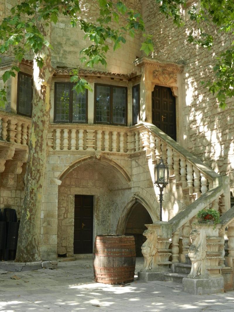 صور لـ #هندسة_معمارية #إيطاليا #درج #بوليا #منزل